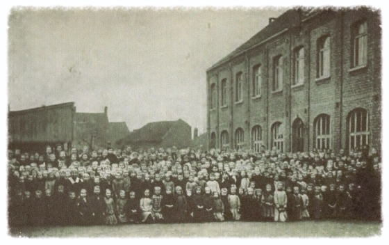 Modelschool voor kantwerk  - klooster Abbé Berraly te Turnhout 1914-1918